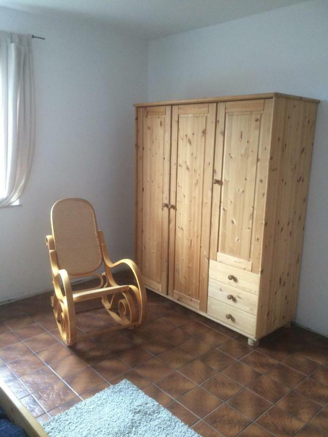 Dg Rechts 108A 2 Zimmer Apartment Dachgeschoss Хольцминден Экстерьер фото